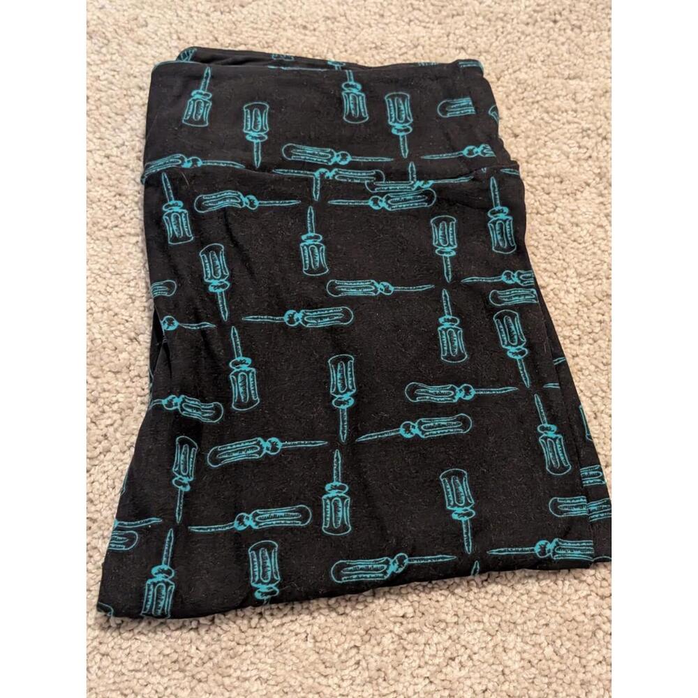 Lularoe Tall And Curvy Screwdriver Leggings